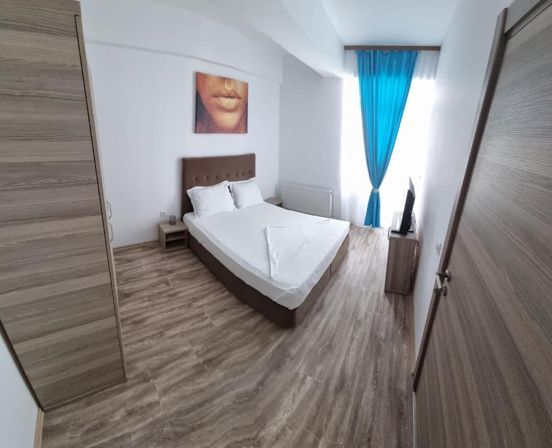 Summerland Apartment M&A Mamaia Εξωτερικό φωτογραφία